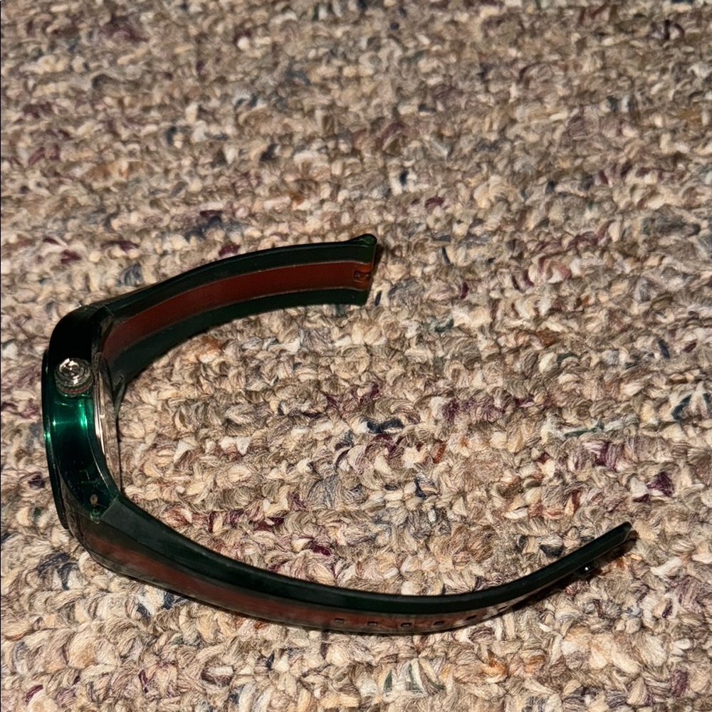 Gucci Green Men's Watch - Picture 2 of 5
